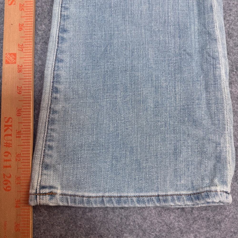 Lucky Brand Lil Maggie Jeans Women 2/26 Light Wash Excellent Low Rise Flare Leg - Picture 11 of 13